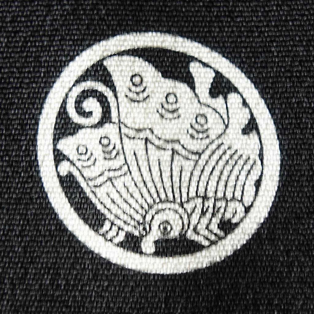 呉県刺繍のモモンガKIMONO羽織（丸に揚羽蝶紋）