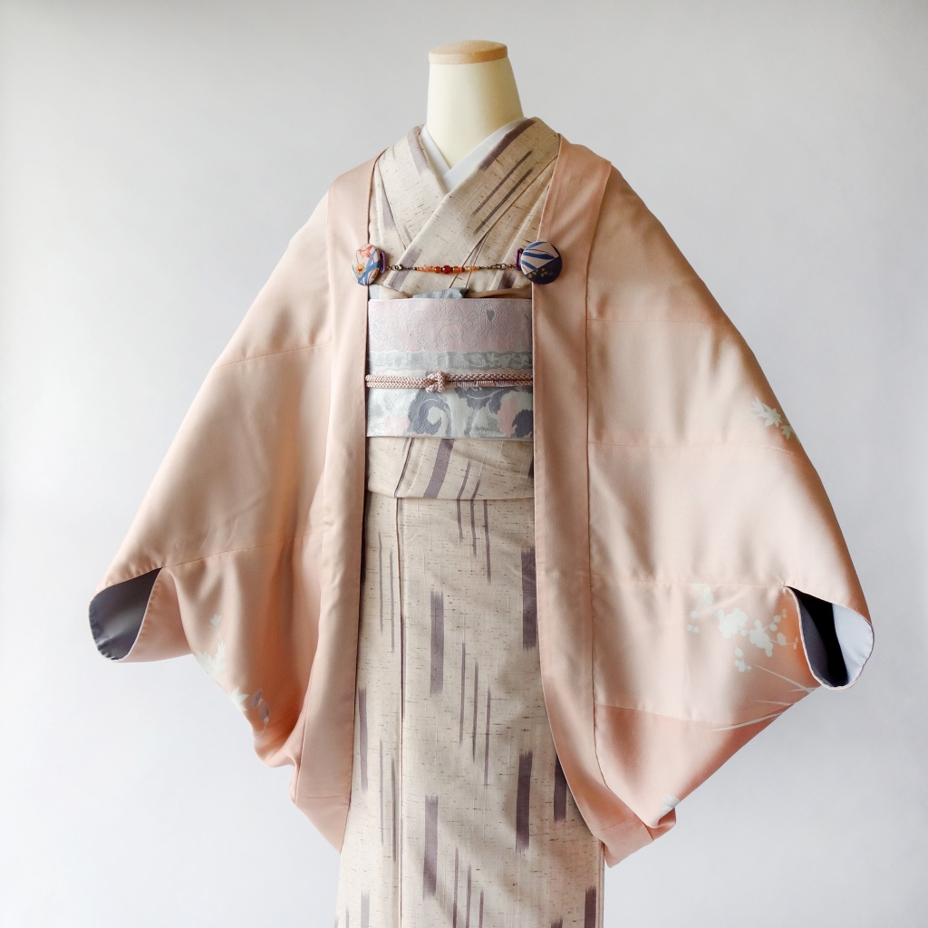 薄桃色の色留袖と青鼠・江戸紫の訪問着で作ったリバーシブルモモンガ着物羽織