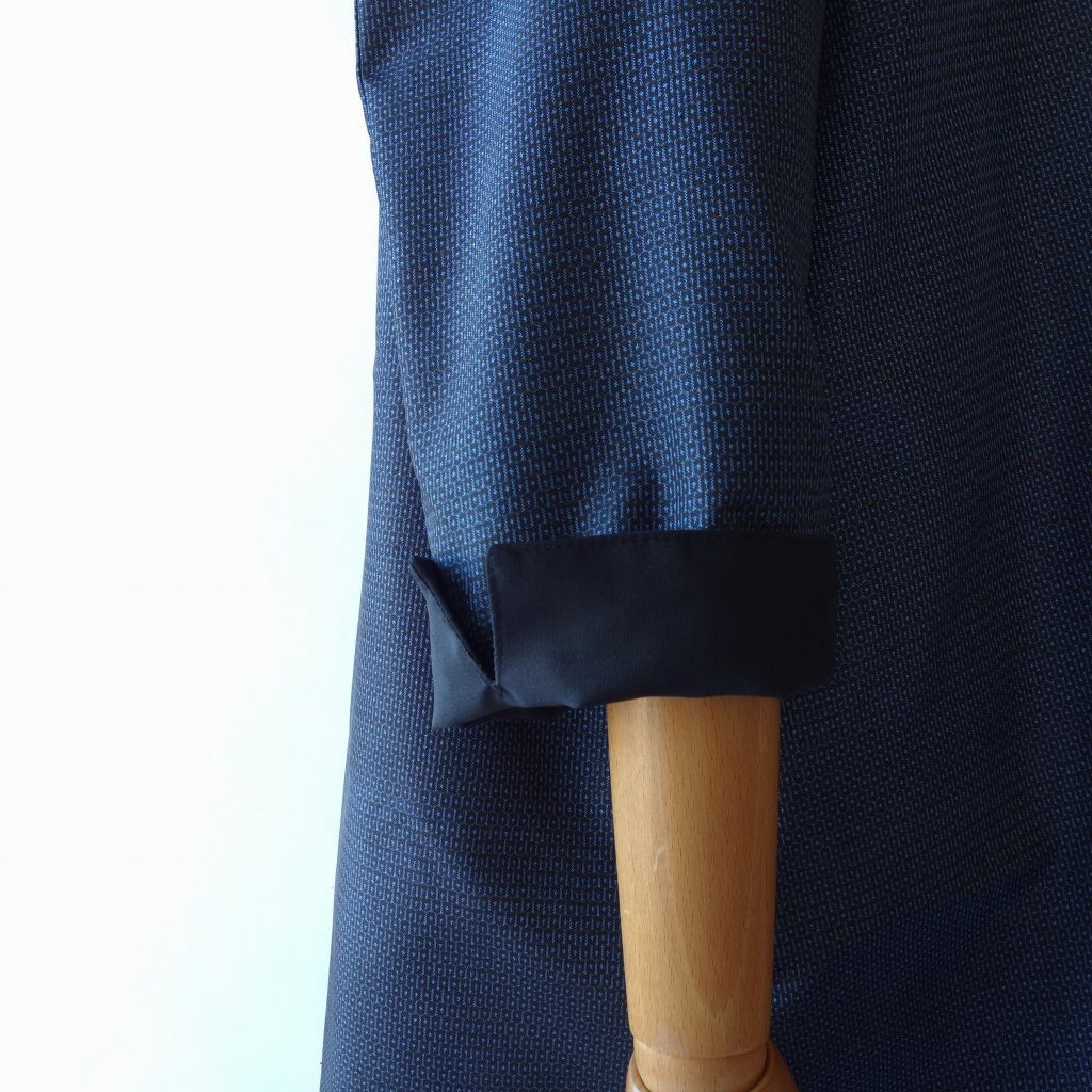 男性物大島紬＆赤地のウール反物使用の単衣コート・ブラウス・スヌード＆ストールセット