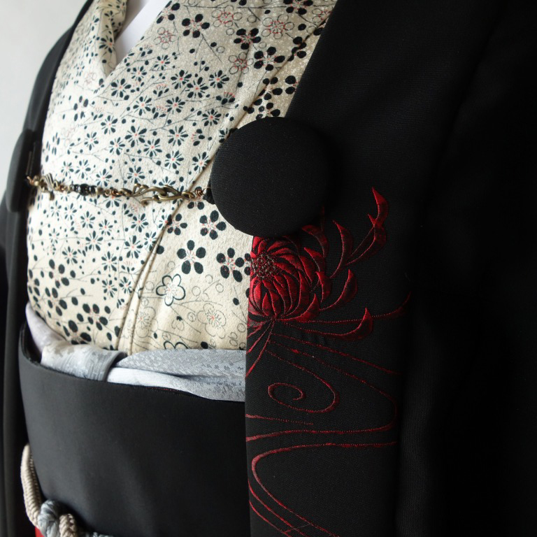 赤い花の未着用絵羽織からのモモンガ着物羽織