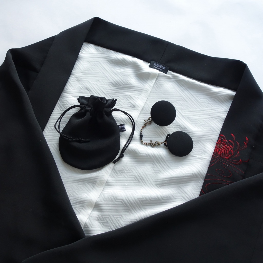 赤い花の未着用絵羽織からのモモンガ着物羽織