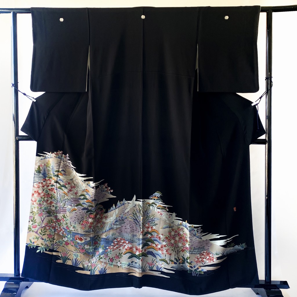 友禅花模様のモモンガKIMONO羽織黒留袖