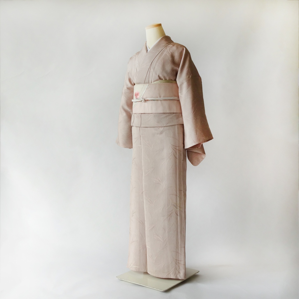 友禅花模様のモモンガKIMONO羽織スタイリング