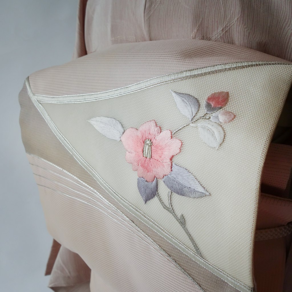 友禅花模様のモモンガKIMONO羽織スタイリング